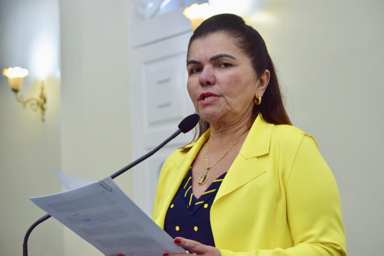 Ângela Garrote comemora os 27 anos de Emancipação Política de Estrela de Alagoas