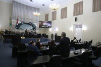 Deputados aprovam reajuste dos subsídios de servidores públicos estaduais 
