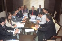 Deputados e equipe do Governo debatem projeto de reestruturação do AL Previdência
