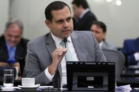 Fernando Pereira cobra apuração de assassinato em Junqueiro