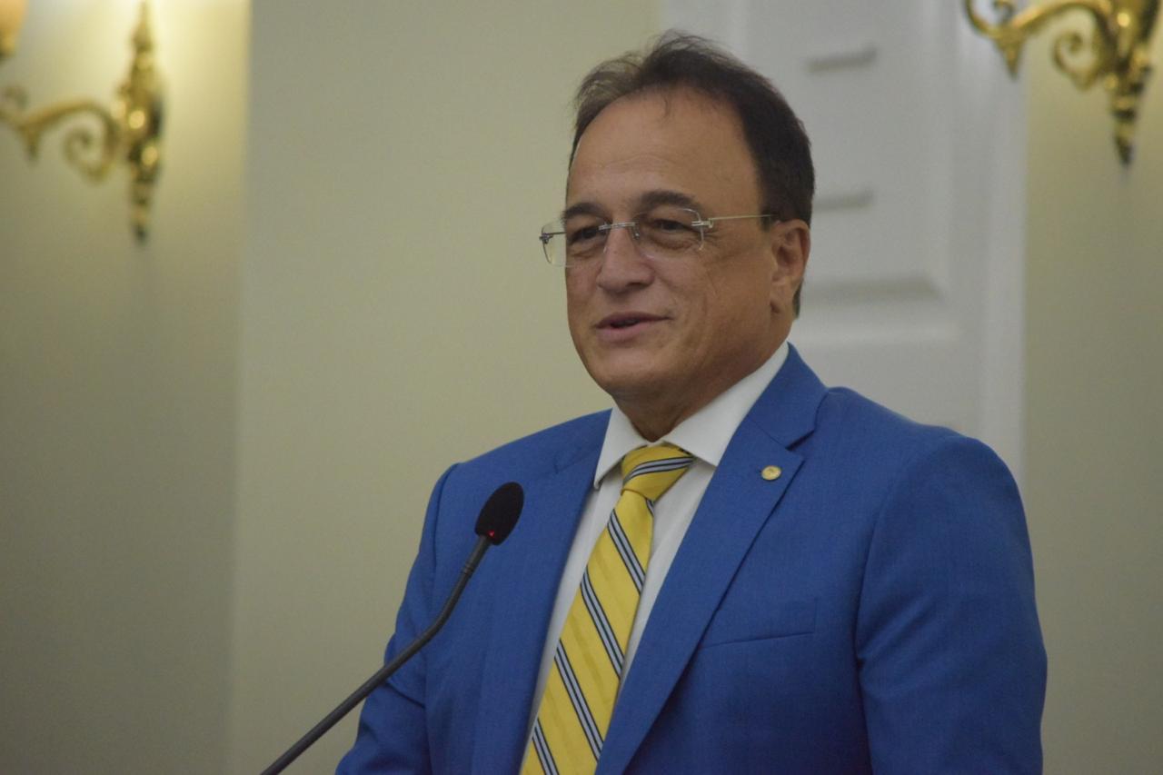 Galba Novaes critica projeto da Prefeitura de Maceió que suspende pagamento patronal ao IPrev