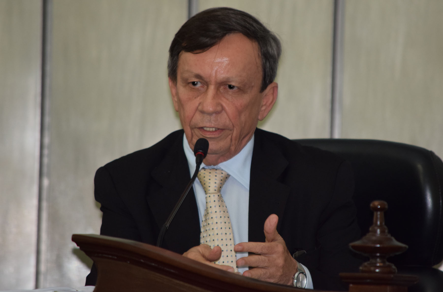 Luiz Dantas faz balanço das atividades do Parlamento no 1º período de 2015