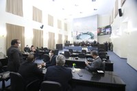 Plenário debate criação de Comissão para acompanhar ações de combate à pandemia