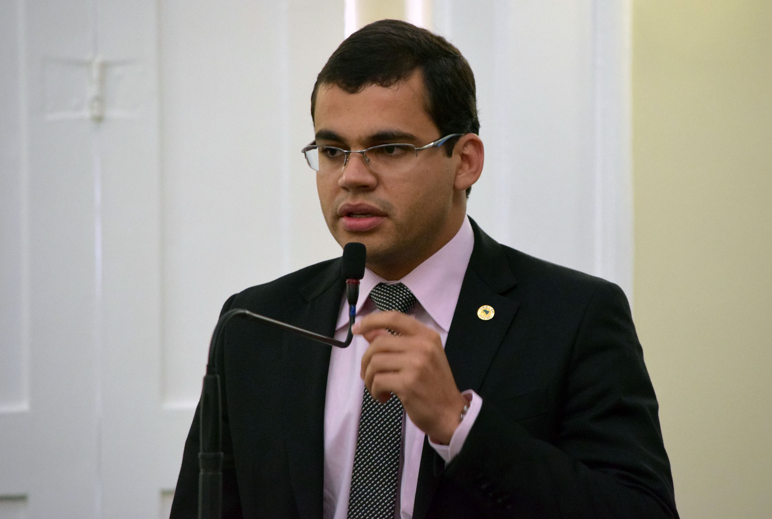 Reunião entre Gilvan Barros Filho e vice-governador debate Educação em Alagoas